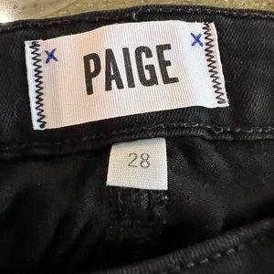 PAIGE Verdugo Ankle Skinny